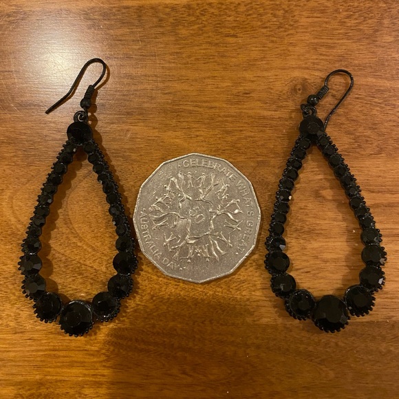 Vintage Costume Jewellery Black Rhinestone Teardrop Dangle Earrings - Picture 3 of 11